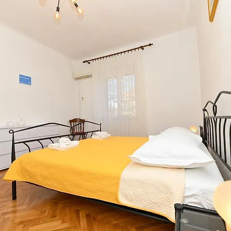 Niteroni Appartement *